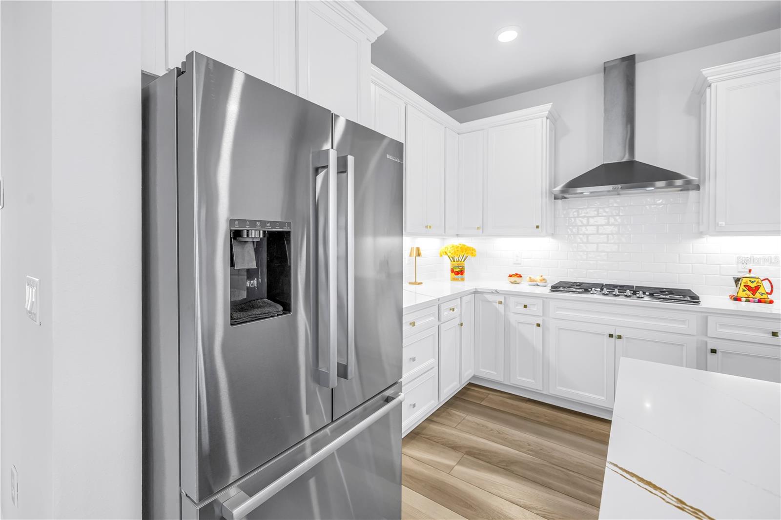 Image 7 of 40 For 8721 Ocean Tides Cove