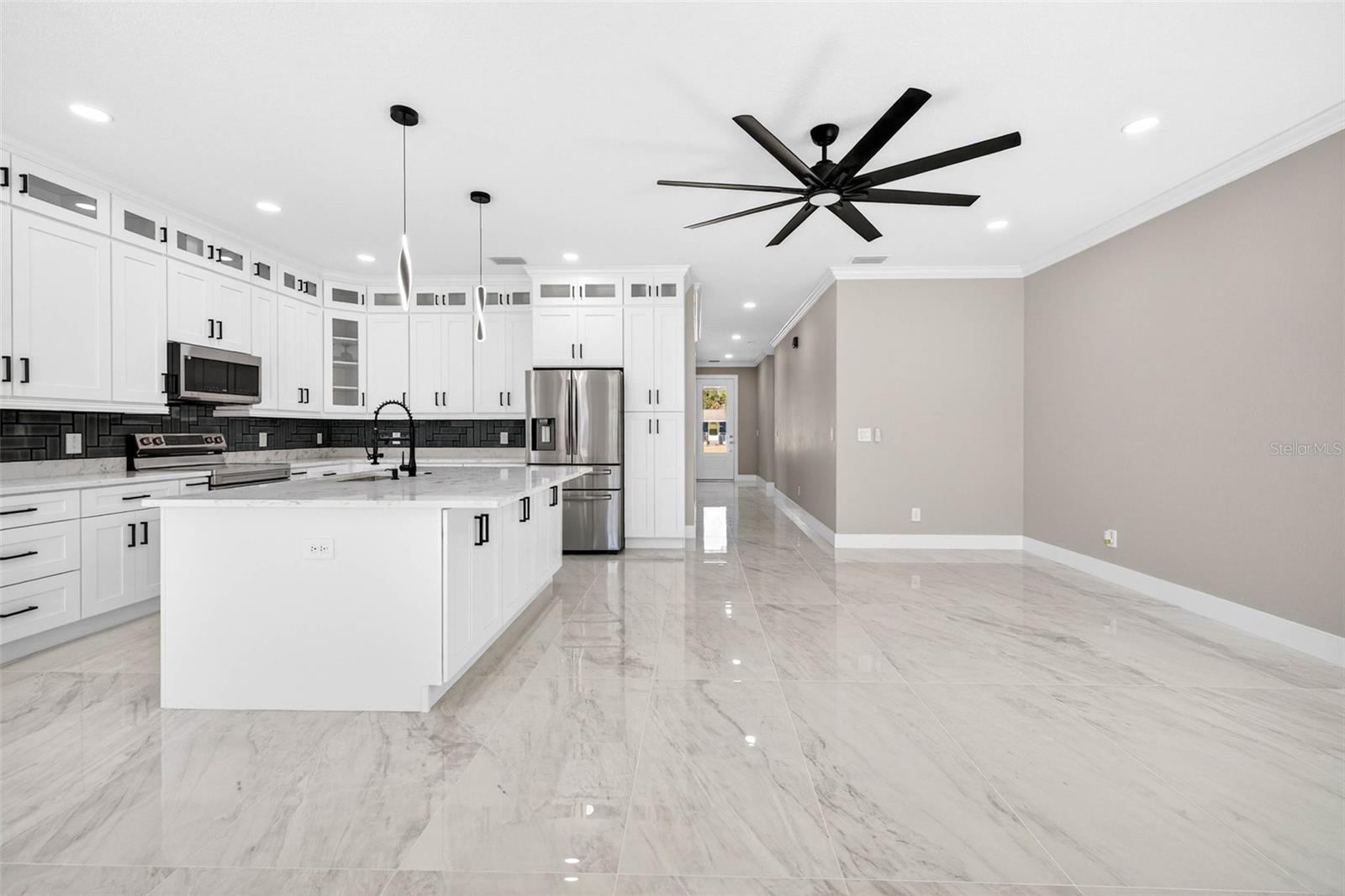 Image 14 of 64 For 288 Roosevelt Avenue