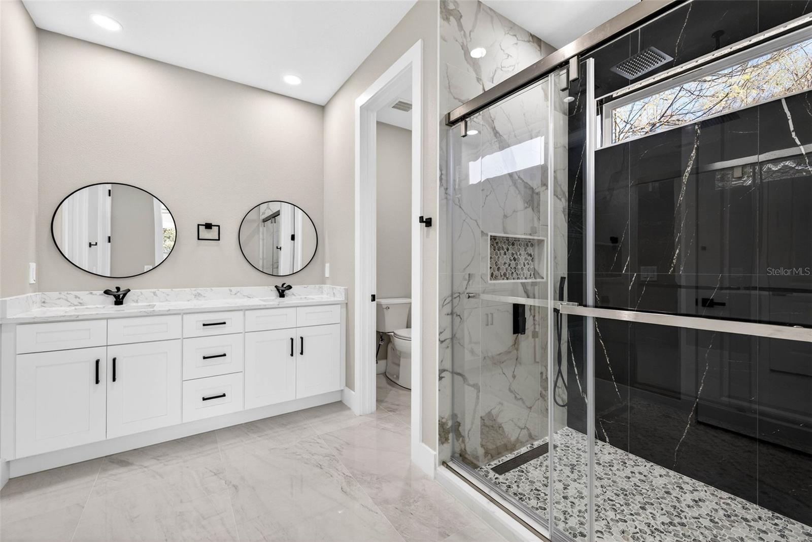 Image 43 of 64 For 288 Roosevelt Avenue