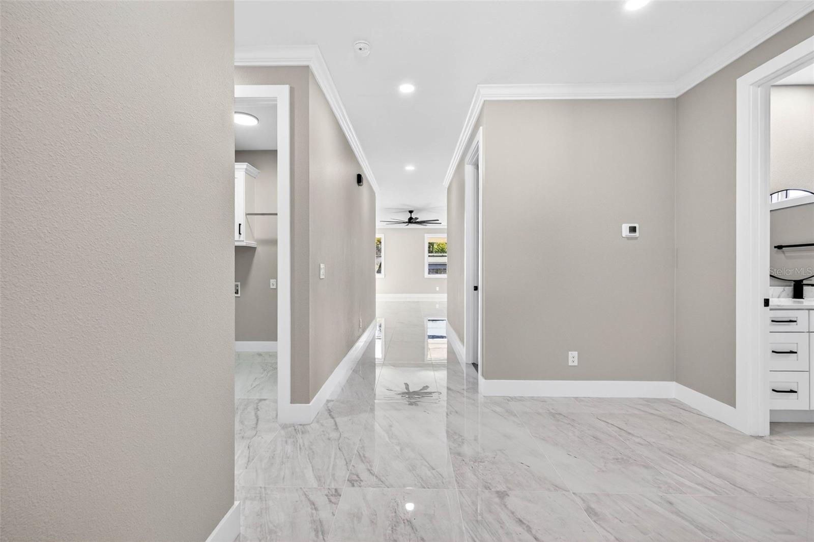 Image 7 of 64 For 288 Roosevelt Avenue