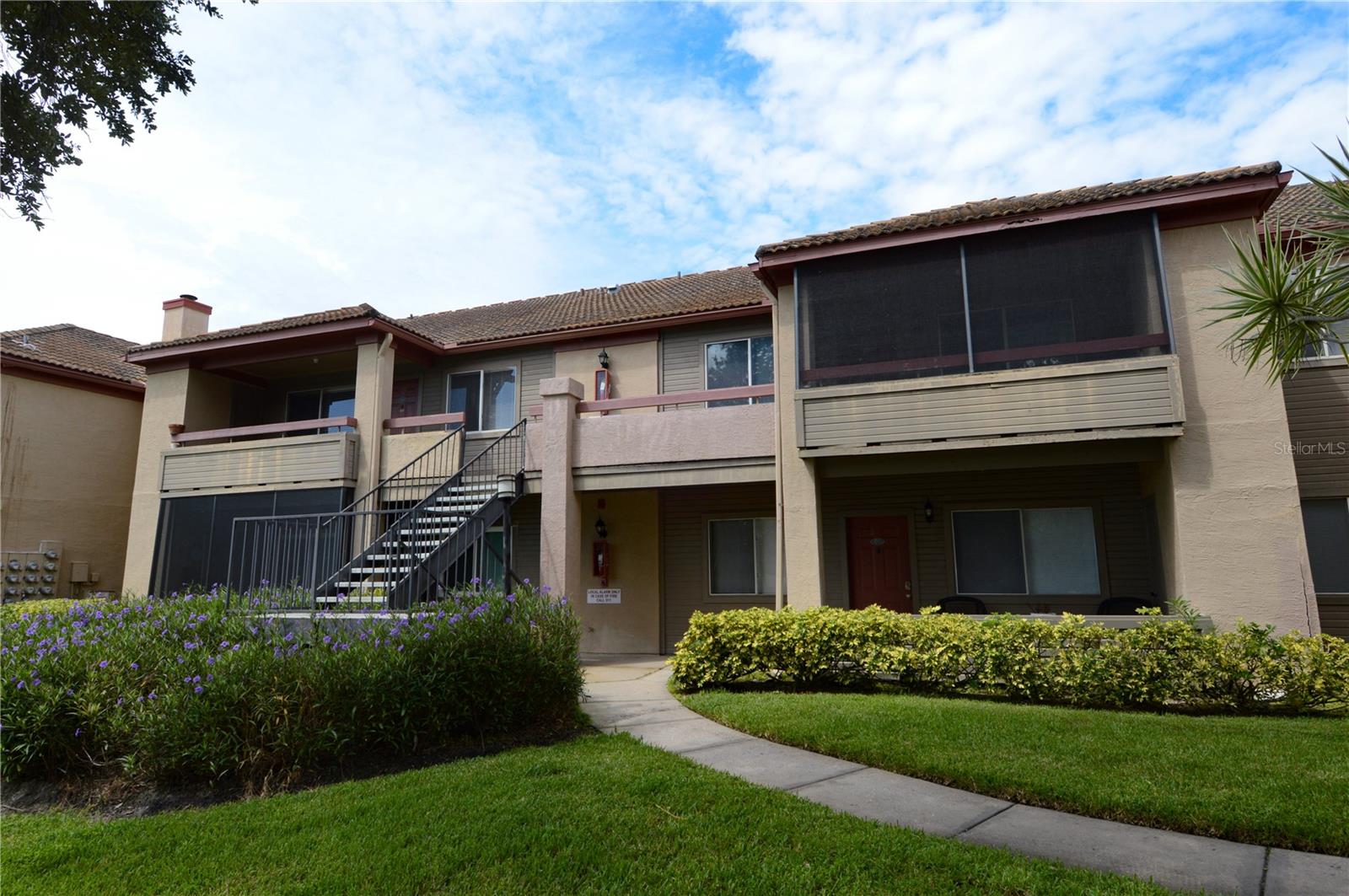 Image 2 of 100 For 10265 Gandy Boulevard N 1711