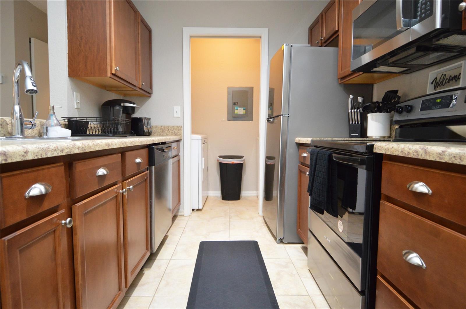 Image 8 of 100 For 10265 Gandy Boulevard N 1711