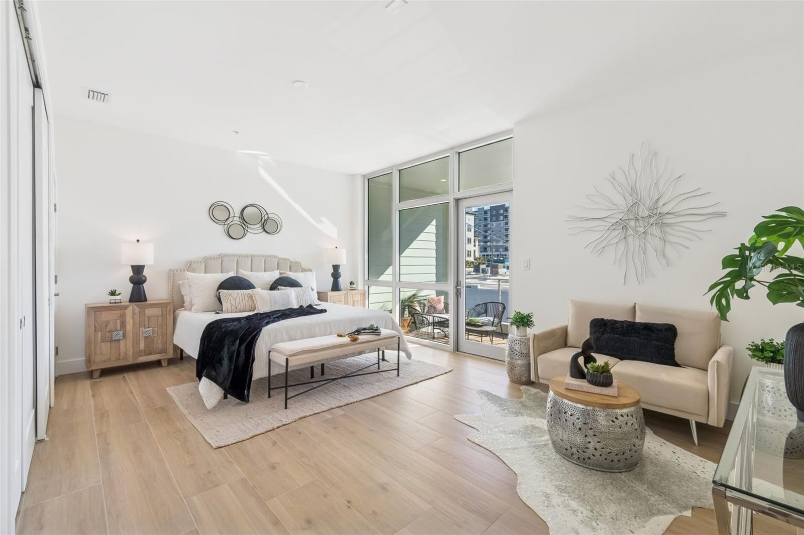 Image 19 of 100 For 1343 4th Street 202