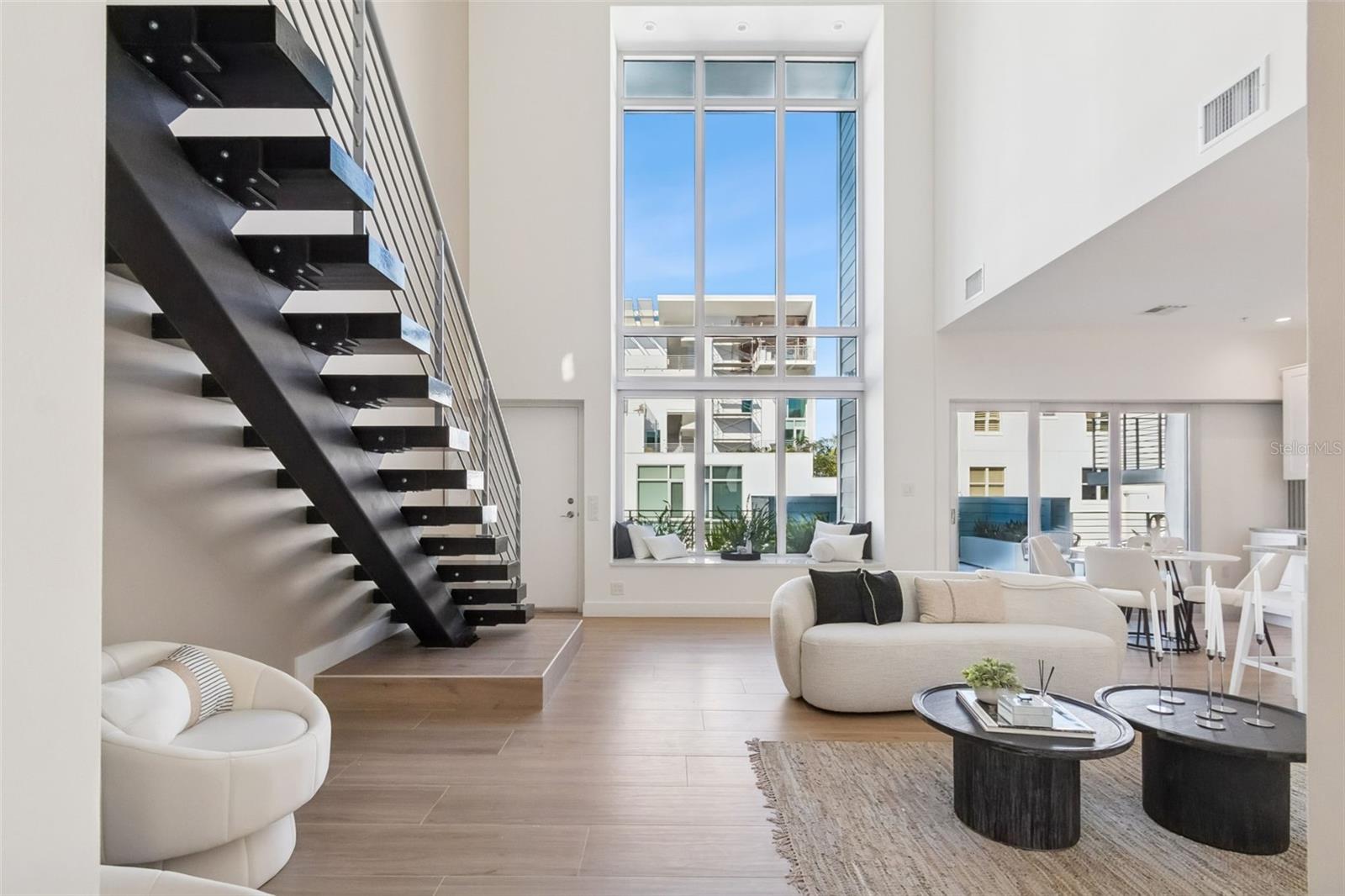 Image 32 of 100 For 1343 4th Street 202