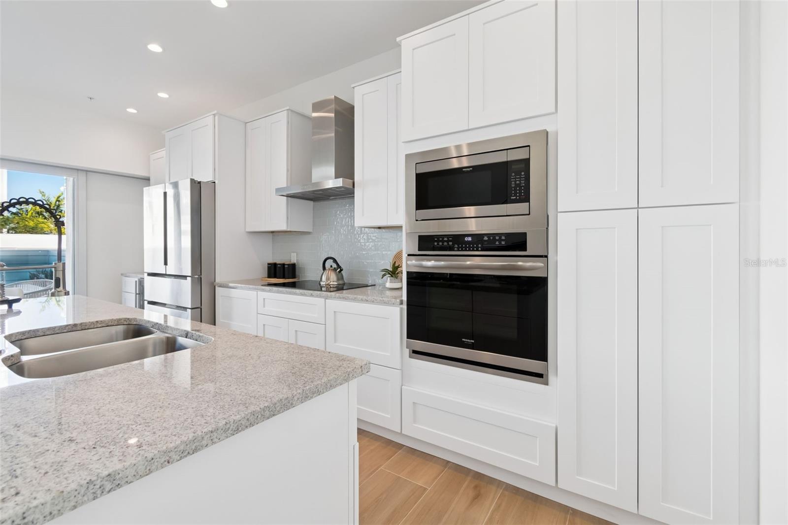 Image 34 of 100 For 1343 4th Street 202