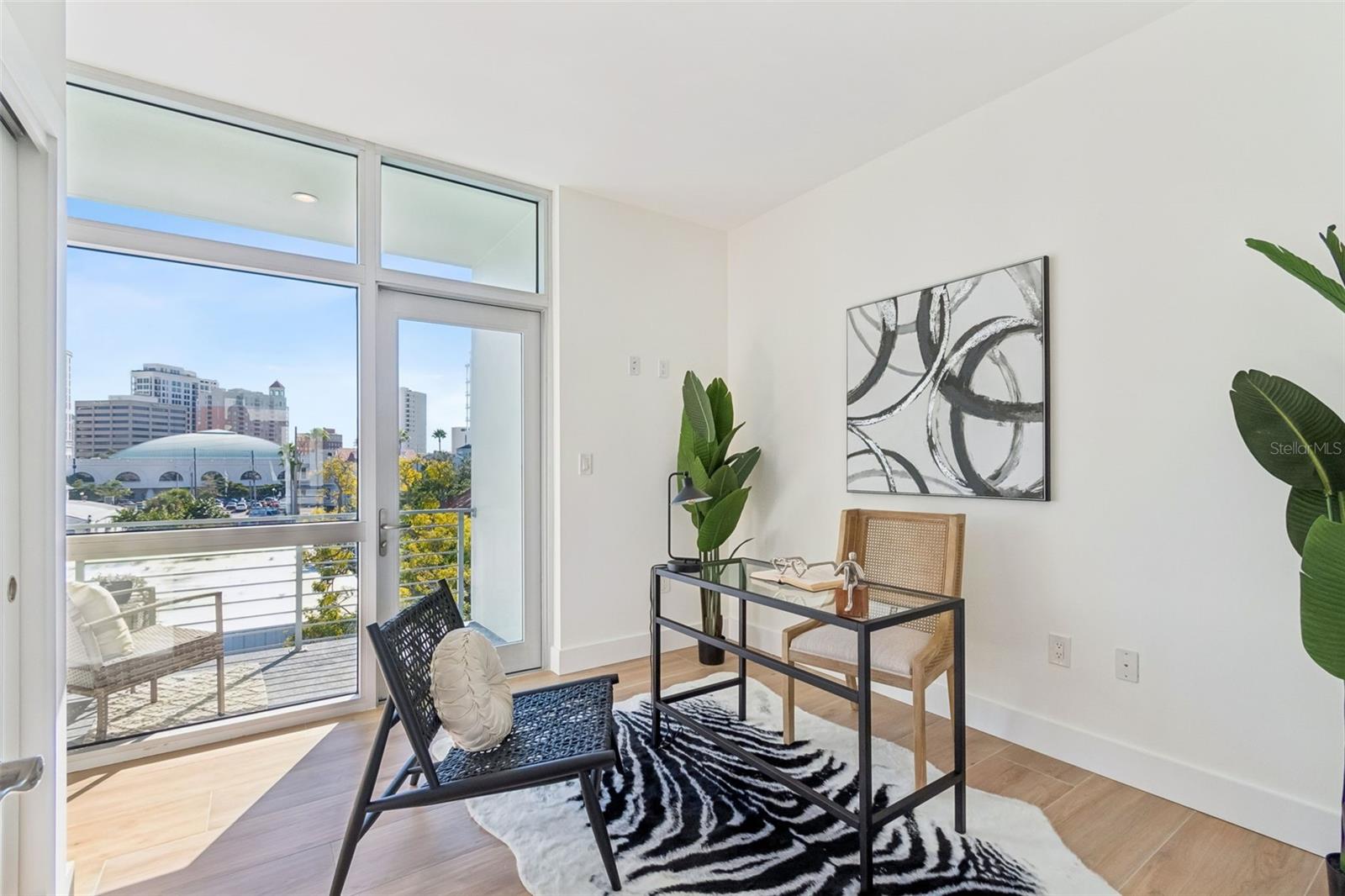 Image 51 of 100 For 1343 4th Street 202