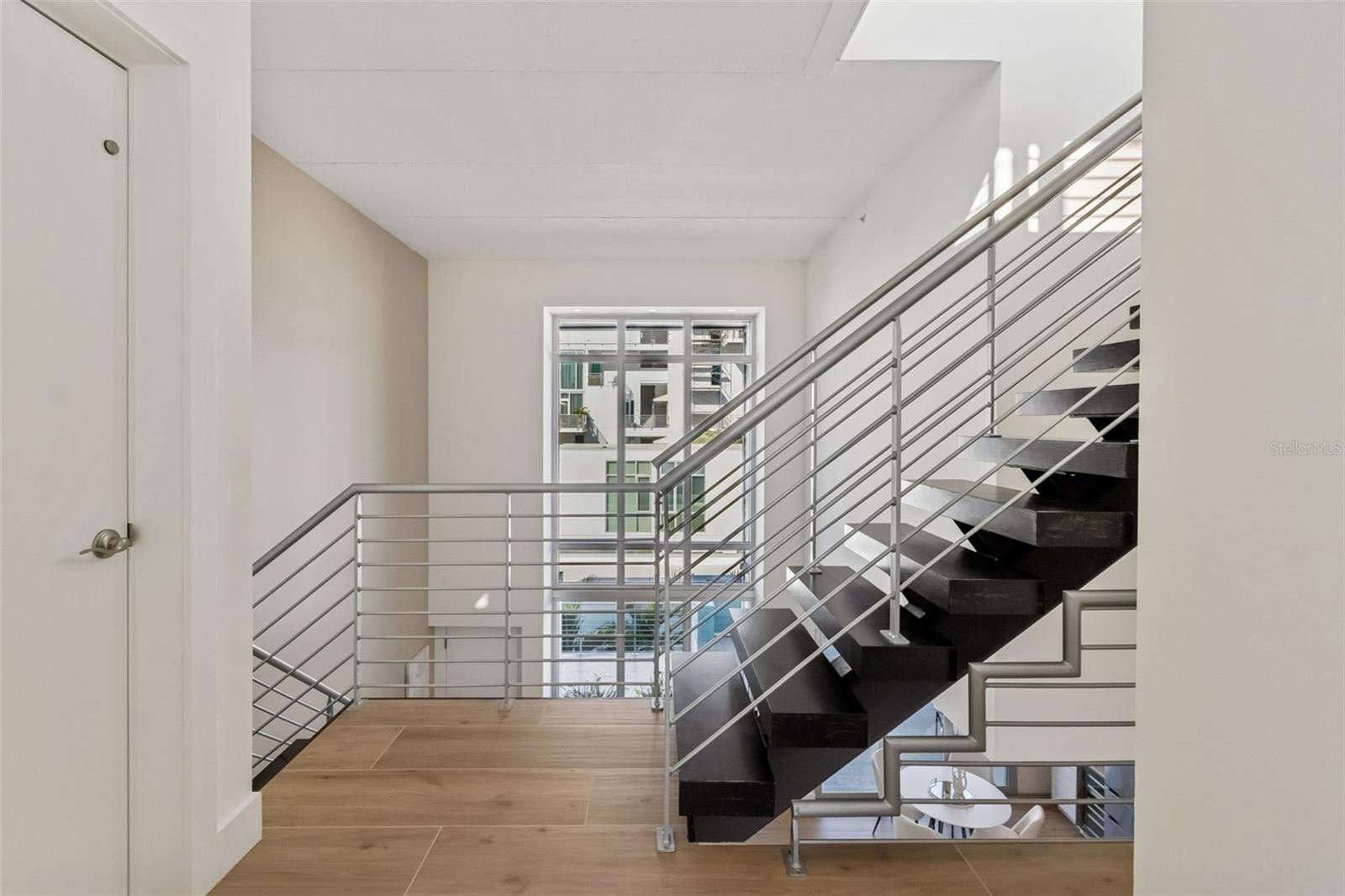 Image 57 of 100 For 1343 4th Street 202