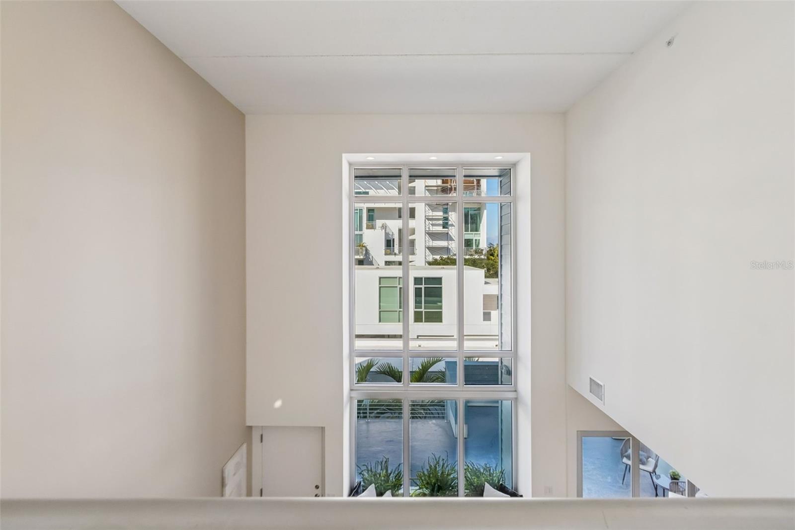 Image 76 of 100 For 1343 4th Street 202