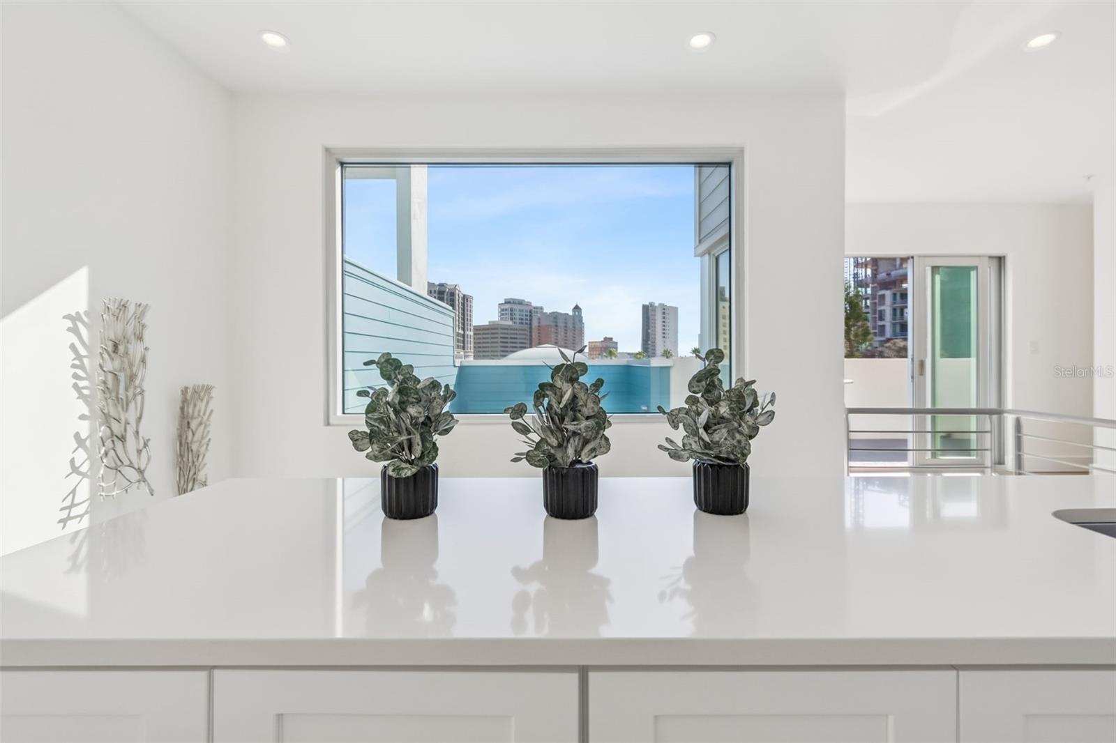 Image 79 of 100 For 1343 4th Street 202