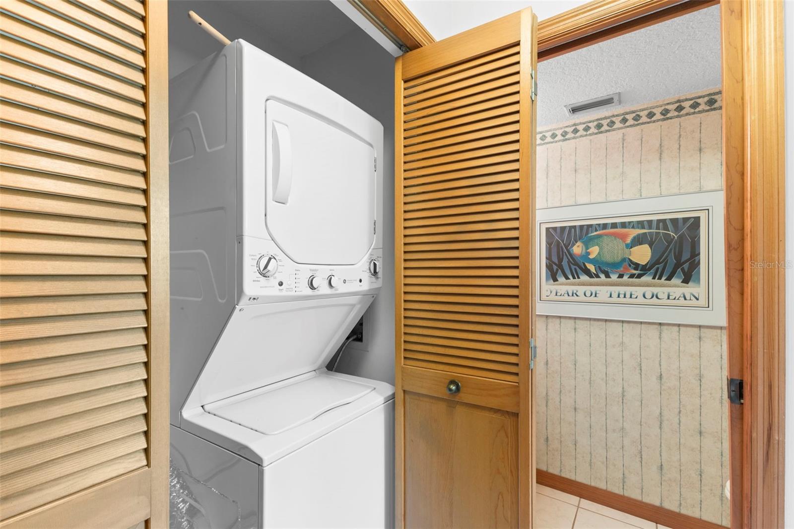 Image 28 of 55 For 3079 Branch Drive