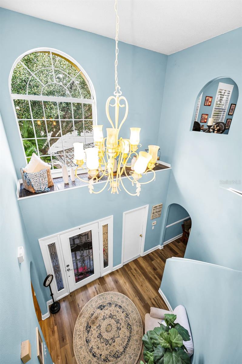 Listing photo id 25 for 24809 Hyde Park Boulevard