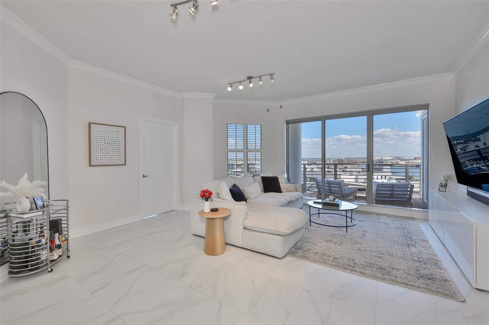 Image 16 of 63 For 449 12th Street 802