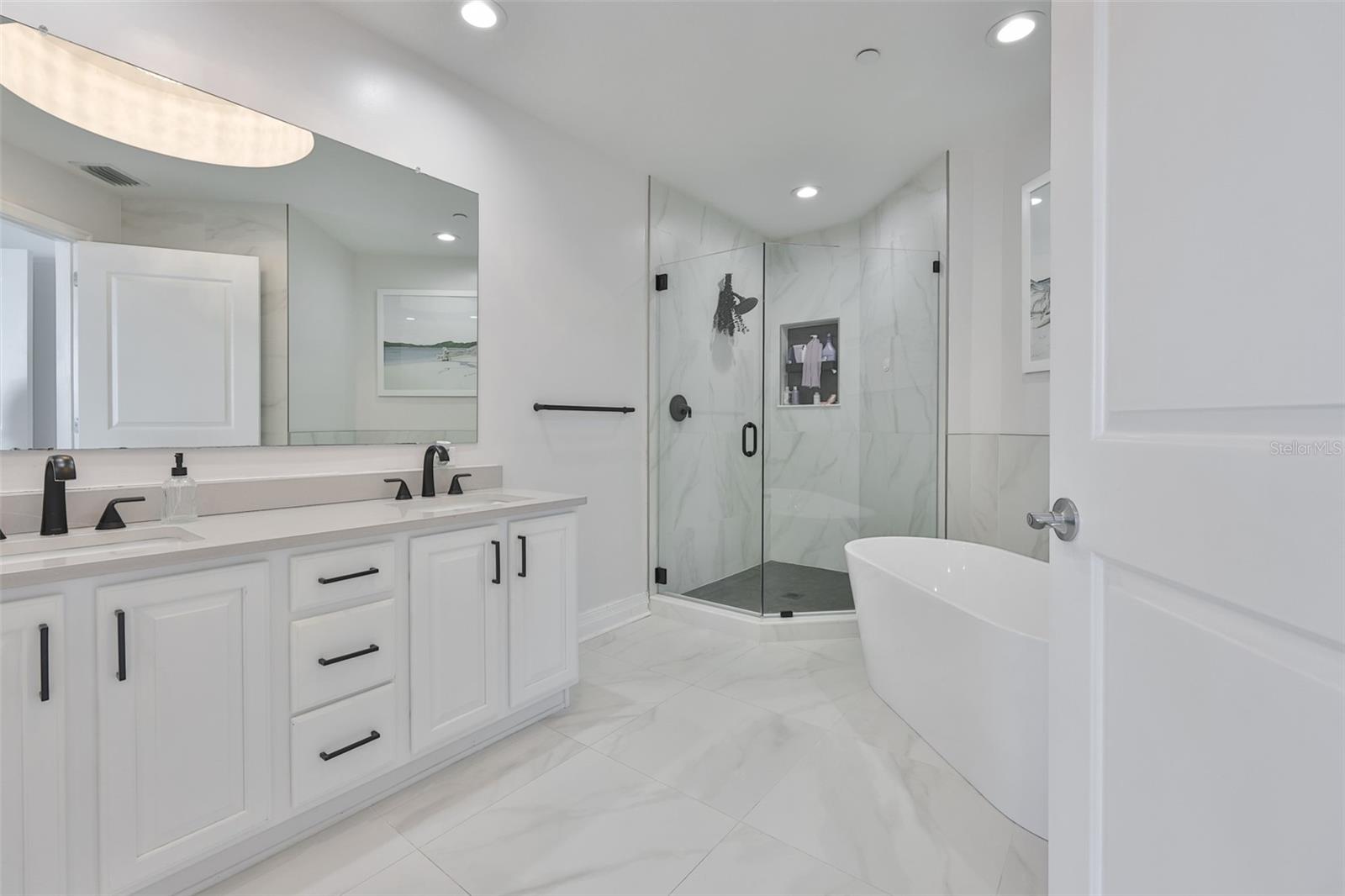 Image 24 of 63 For 449 12th Street 802