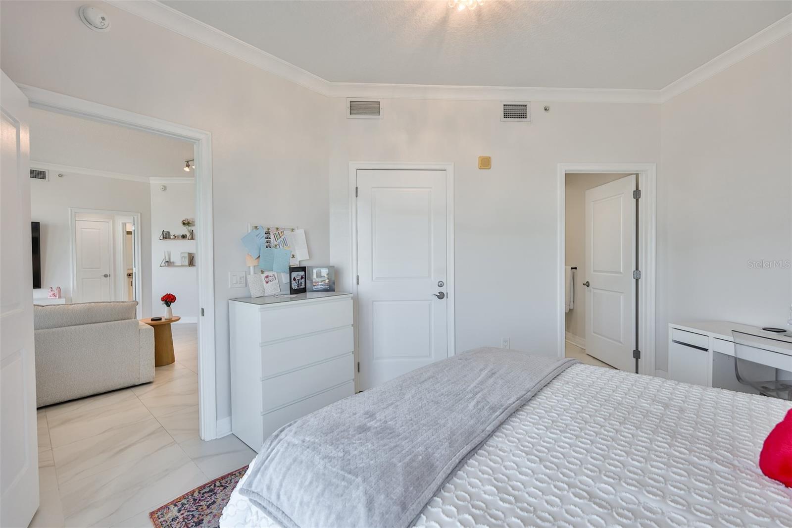 Image 27 of 63 For 449 12th Street 802