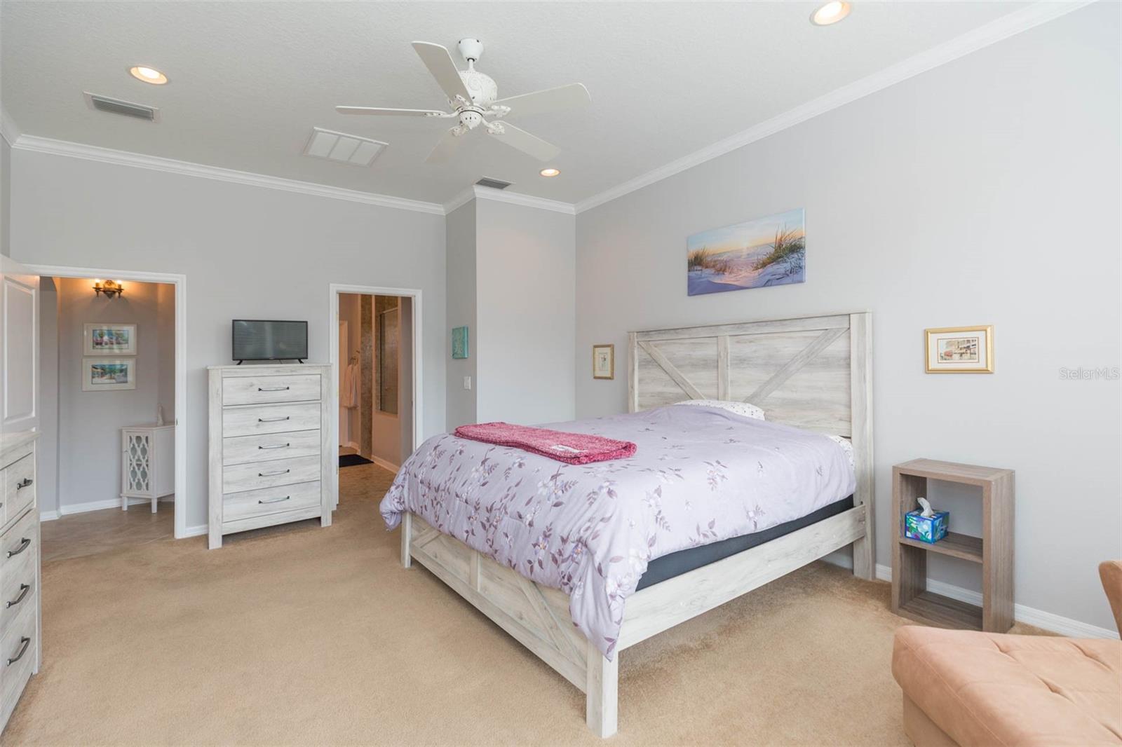 Image 20 of 66 For 7051 Derwent Glen Circle