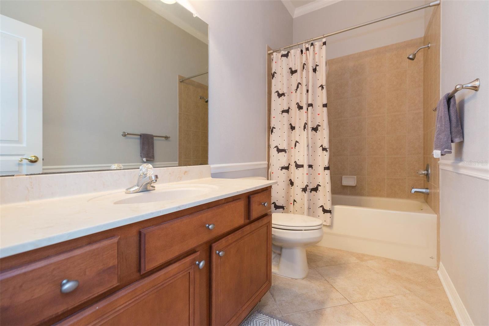 Image 29 of 66 For 7051 Derwent Glen Circle