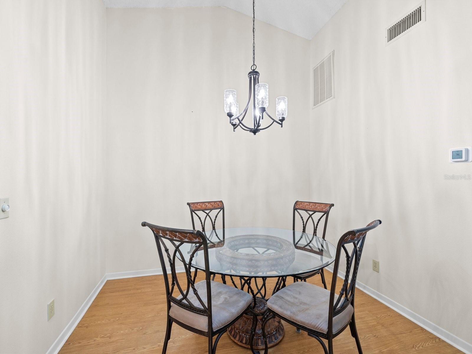 Image 13 of 41 For 1880 Whispering Way