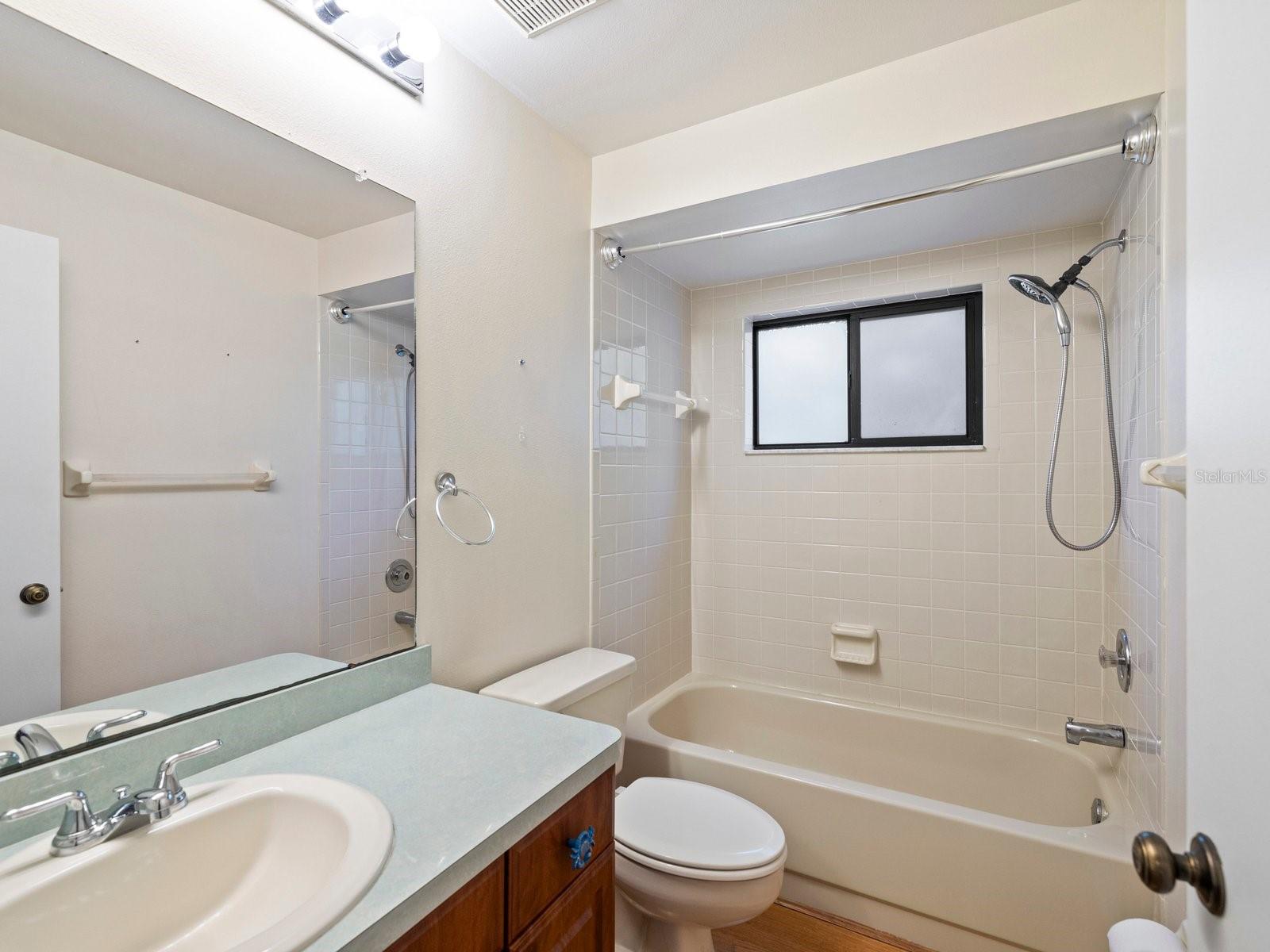 Image 23 of 41 For 1880 Whispering Way