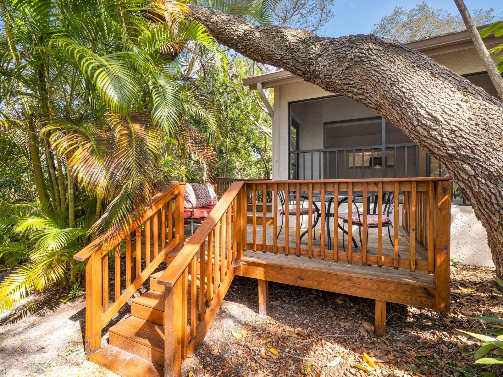 Image 28 of 41 For 1880 Whispering Way