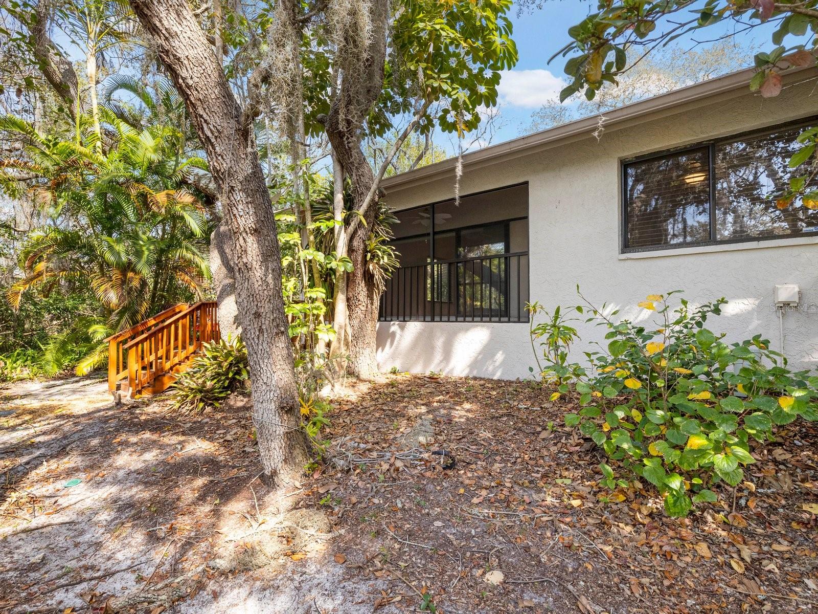 Image 29 of 41 For 1880 Whispering Way