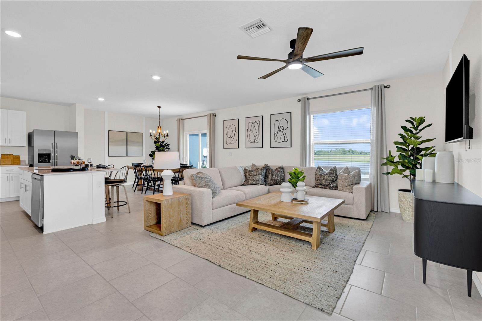 Image 4 of 33 For 17837 Haden Cove