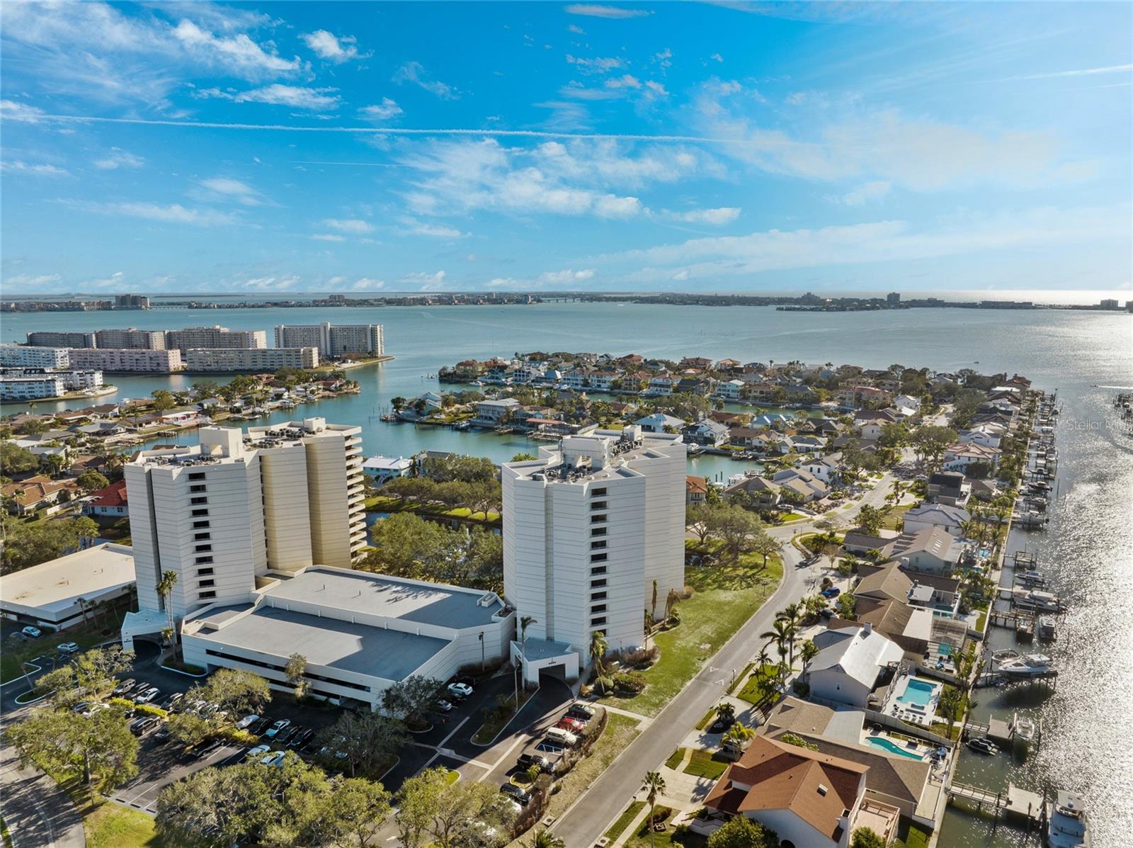 Image 2 of 61 For 5950 Pelican Bay Plaza S 2e