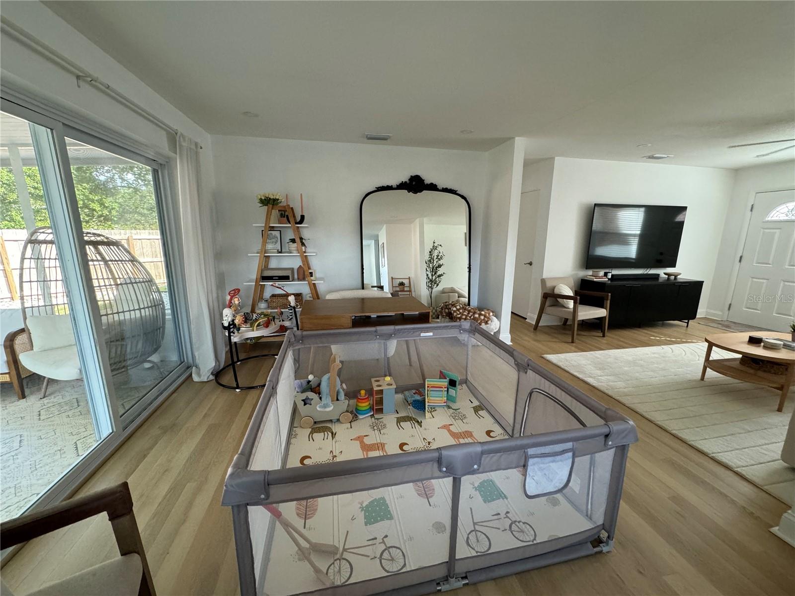 Image 10 of 47 For 6801 20th Street N