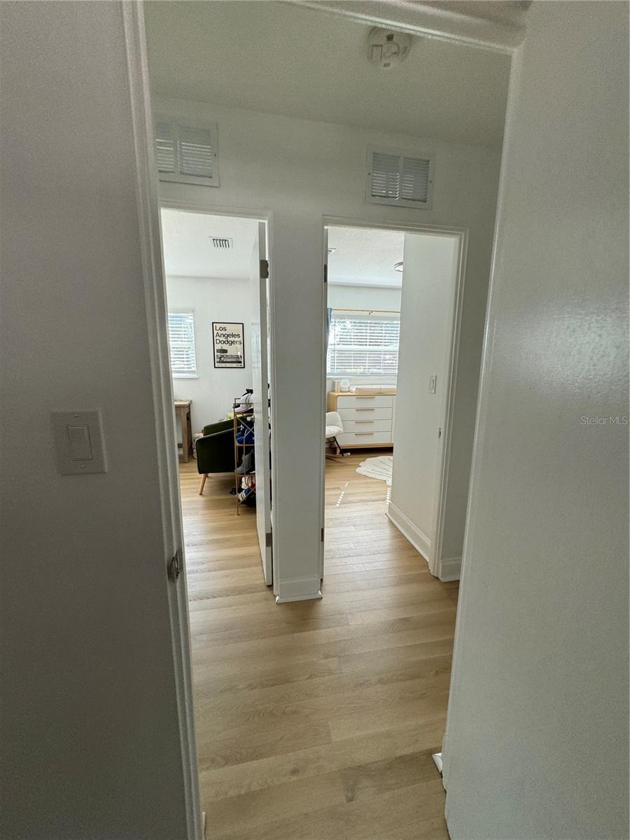 Image 14 of 47 For 6801 20th Street N