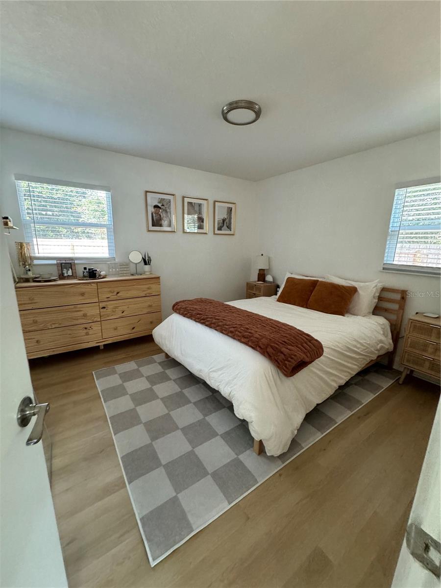 Image 15 of 47 For 6801 20th Street N