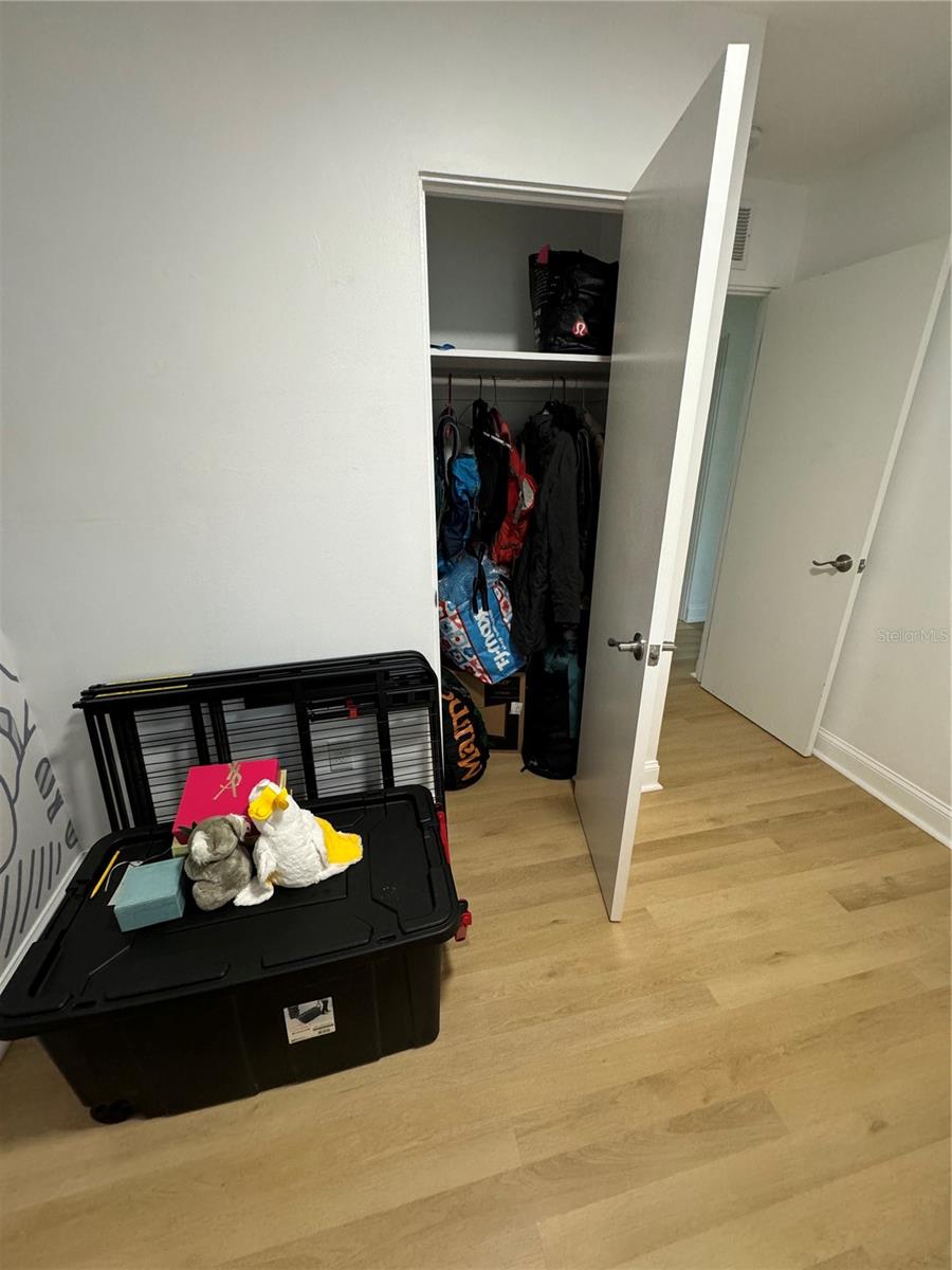 Image 37 of 47 For 6801 20th Street N