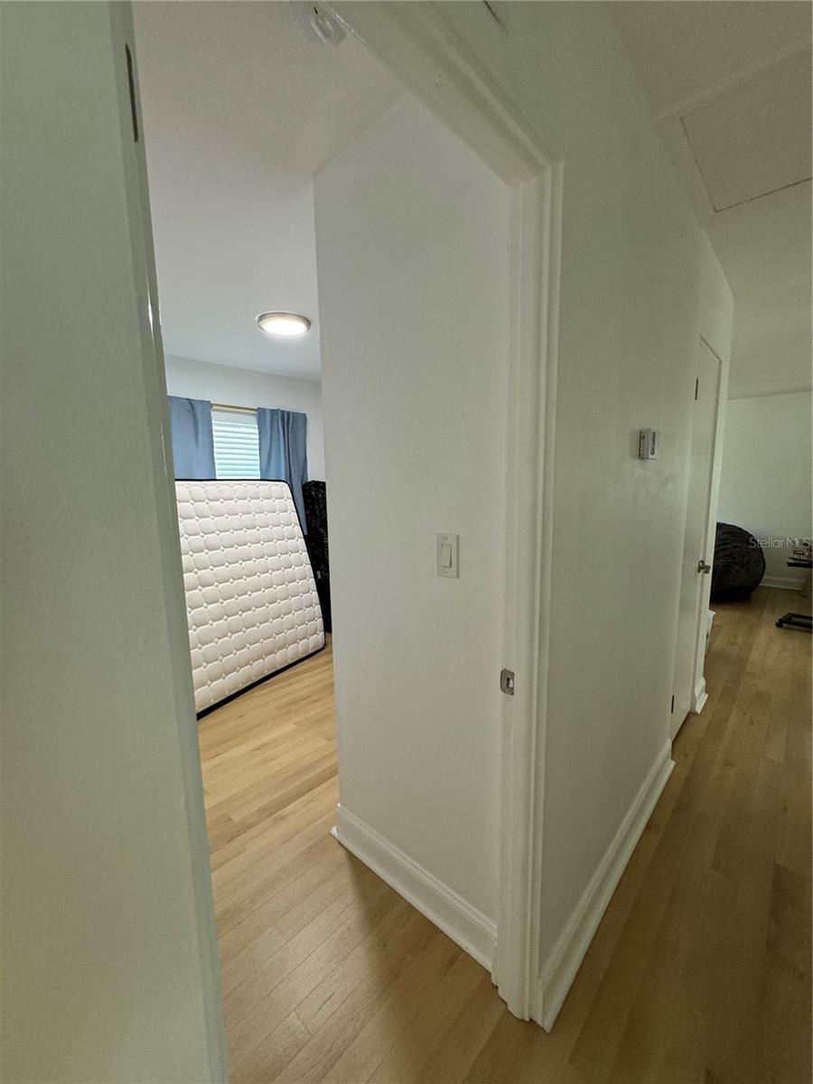 Image 39 of 47 For 6801 20th Street N