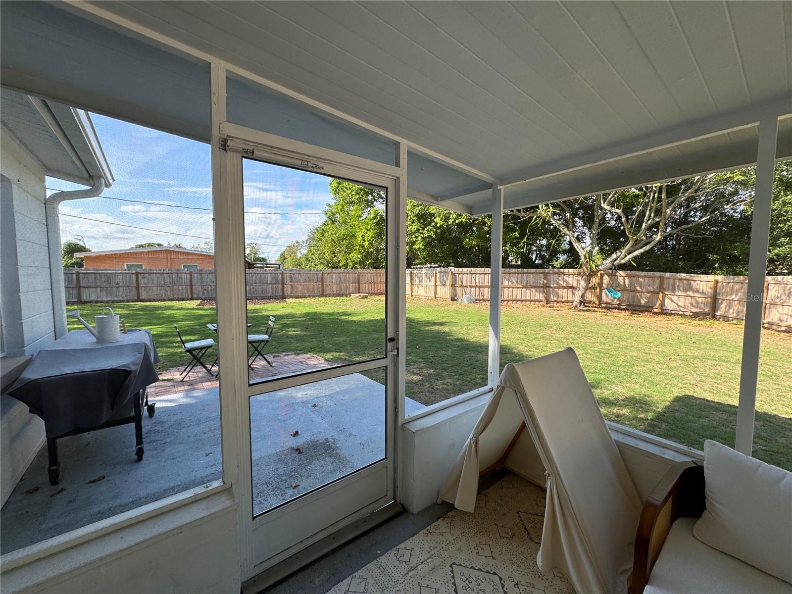 Image 42 of 47 For 6801 20th Street N