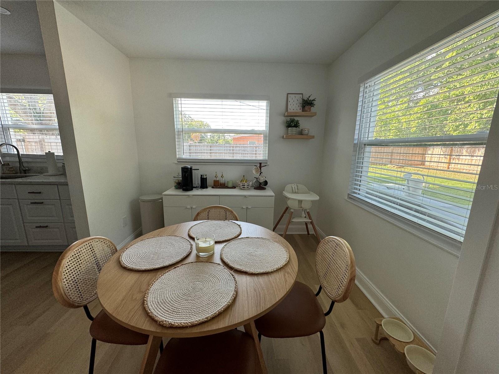 Image 7 of 47 For 6801 20th Street N