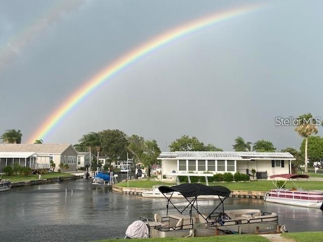 Image 22 of 24 For 105 Freedom Court 30