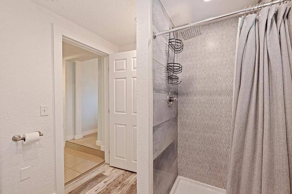 Image 19 of 29 For 4801 14th Avenue S