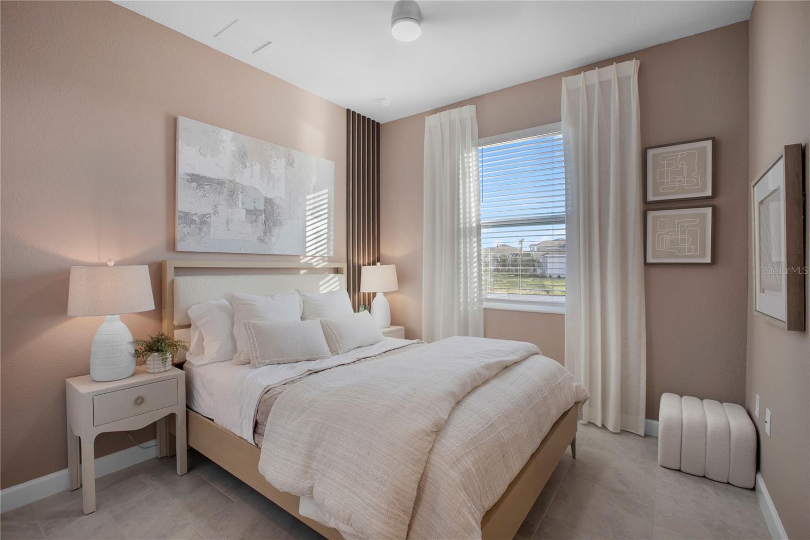 Image 14 of 25 For 17827 Garden Grove Way