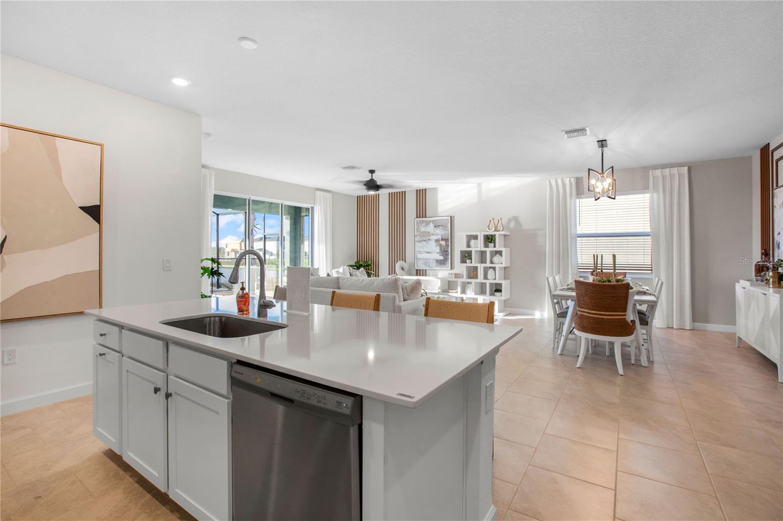 Image 9 of 25 For 17827 Garden Grove Way