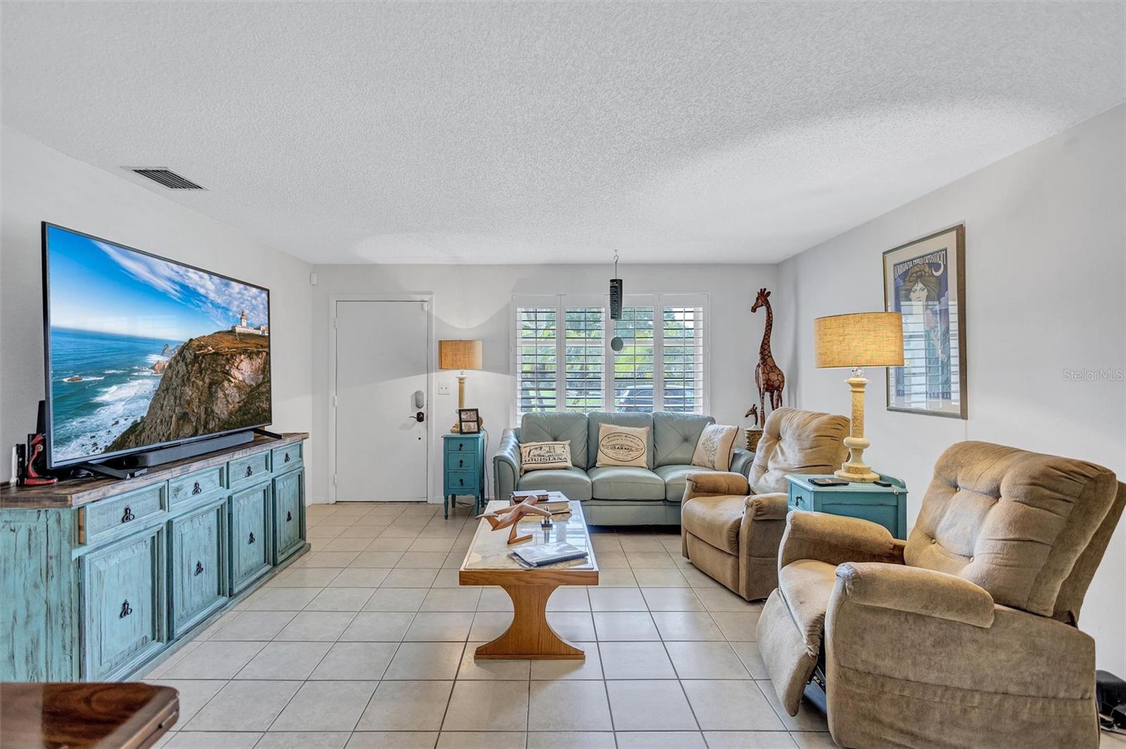 Image 16 of 66 For 2955 Briar Cliff Drive