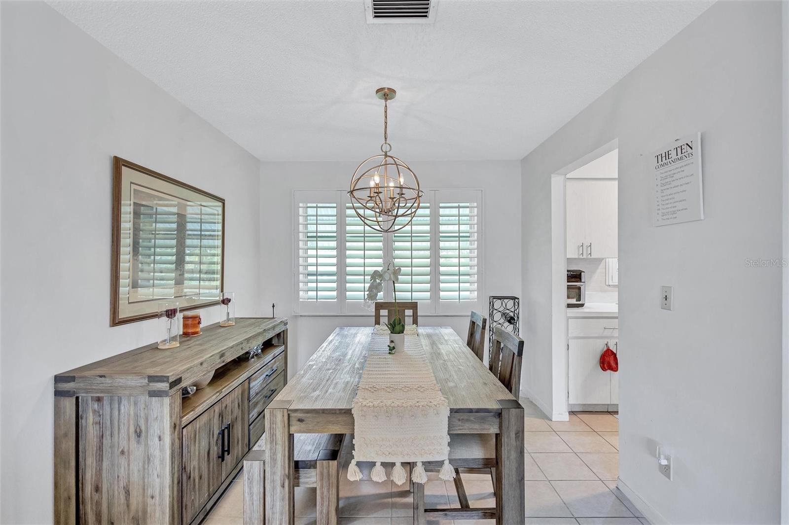 Image 19 of 66 For 2955 Briar Cliff Drive