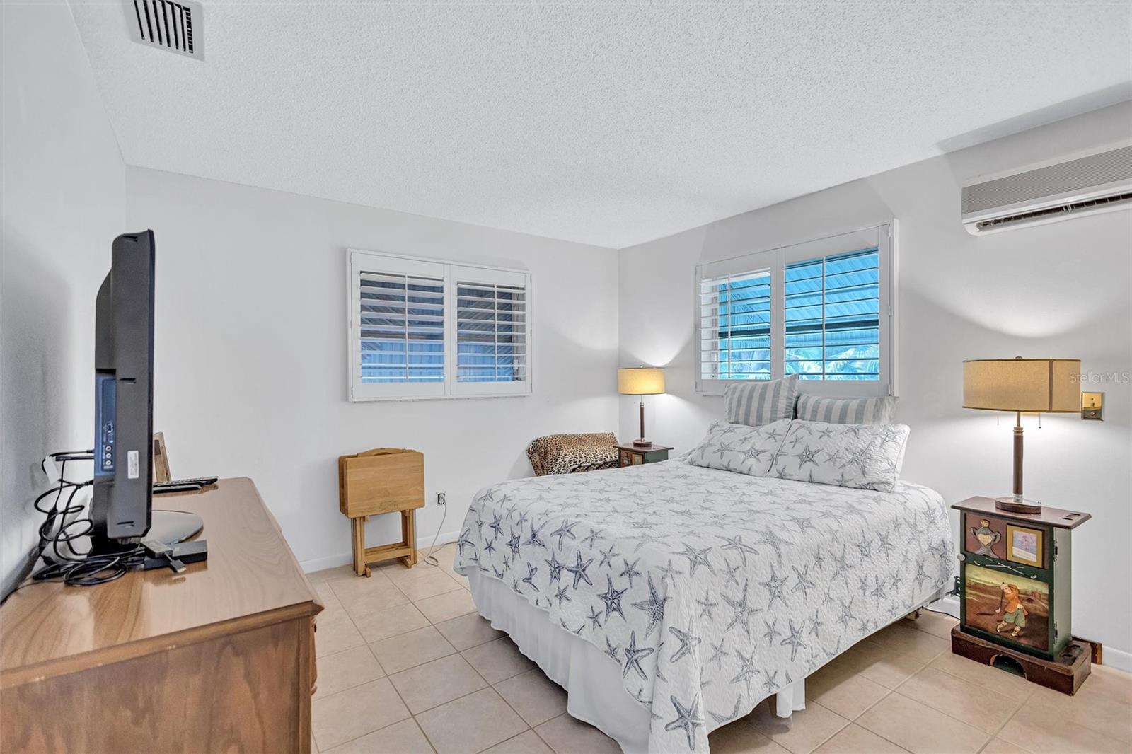 Image 21 of 66 For 2955 Briar Cliff Drive