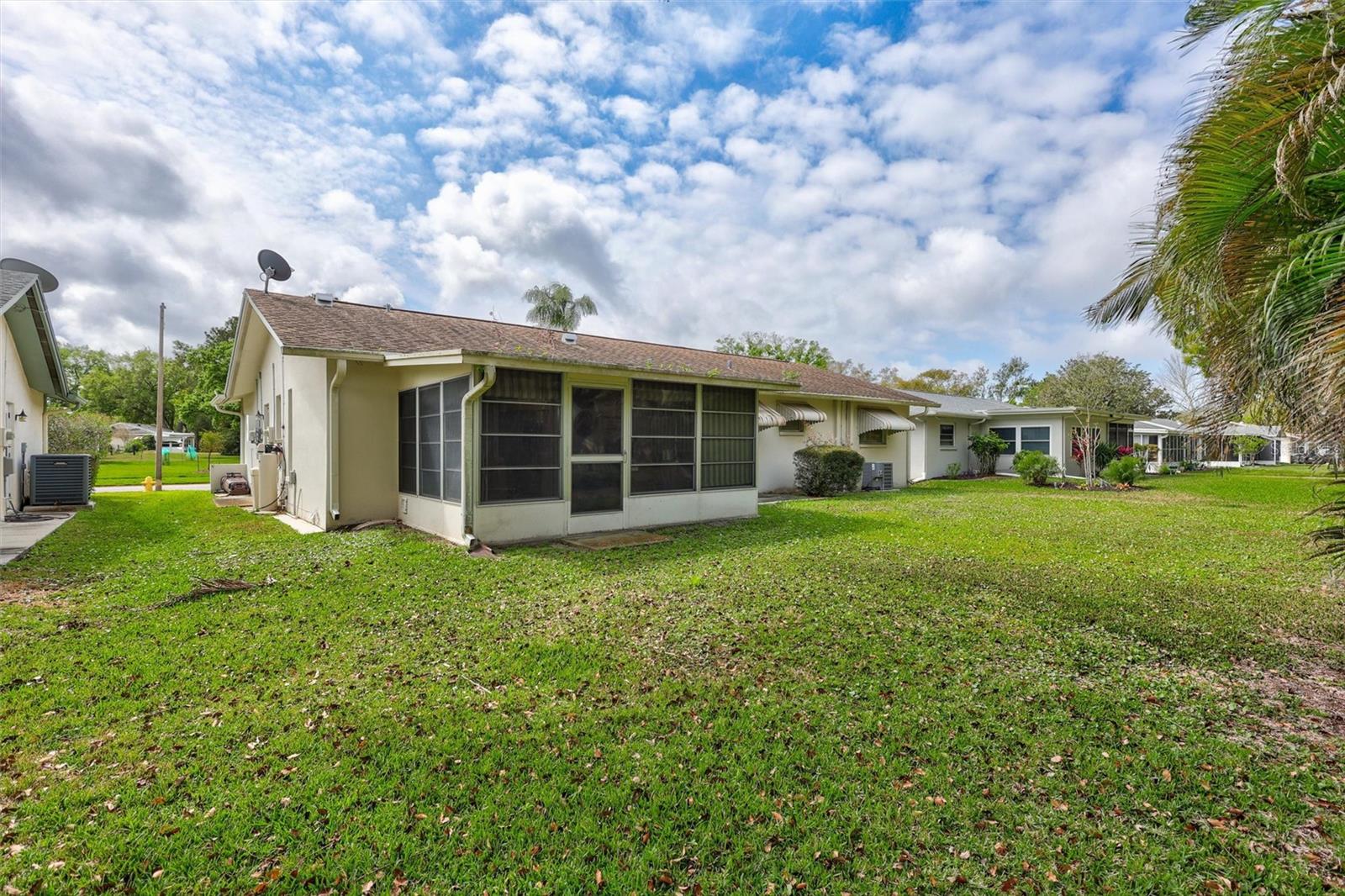 Image 33 of 66 For 2955 Briar Cliff Drive