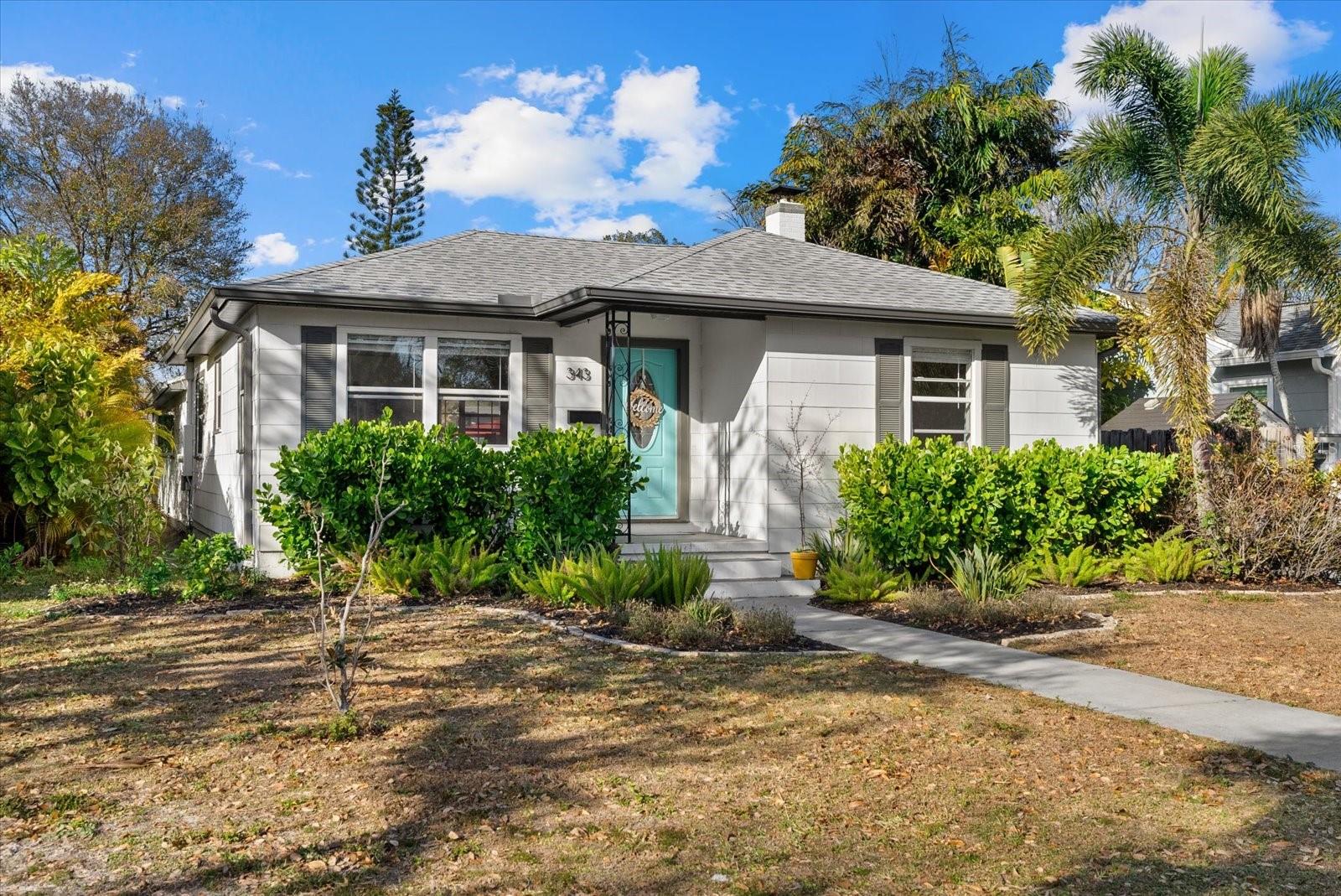 Image 3 of 40 For 343 37th Avenue Ne