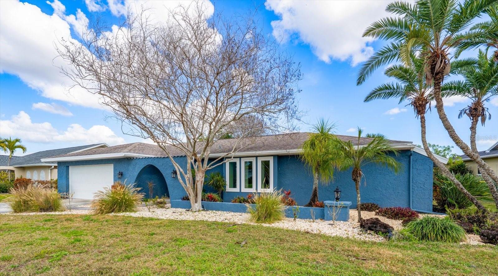 Image 2 of 52 For 6667 Greenbrier Drive