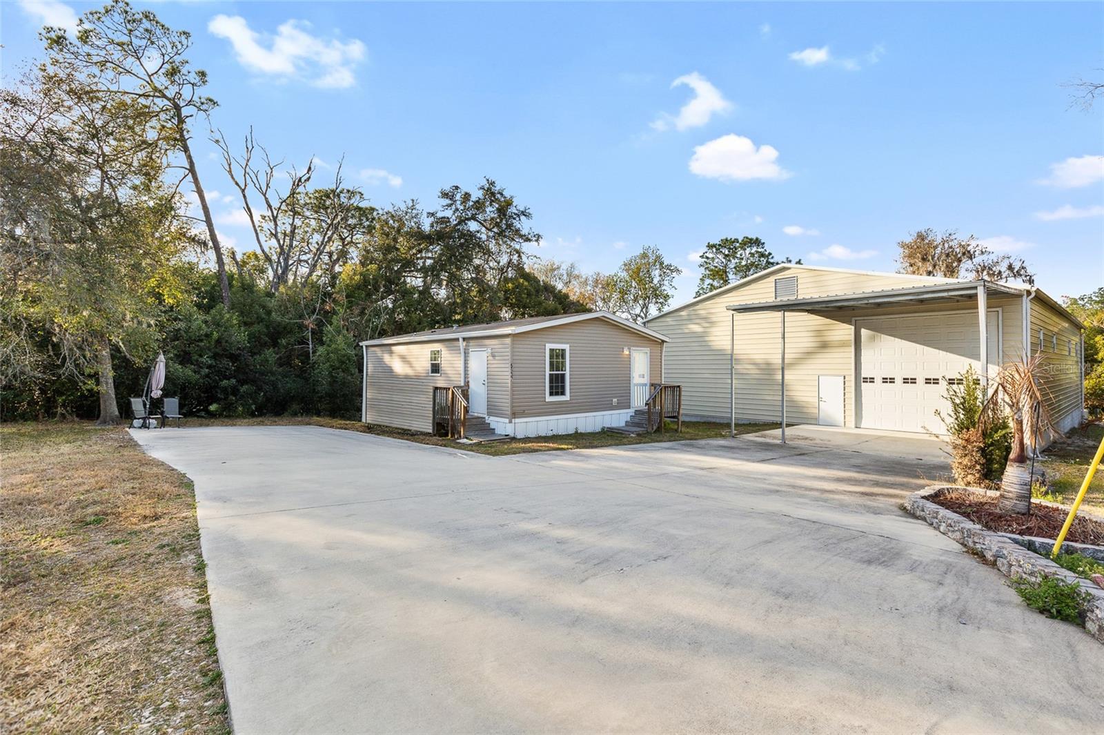 Image 2 of 26 For 5937 Penny Royal Road