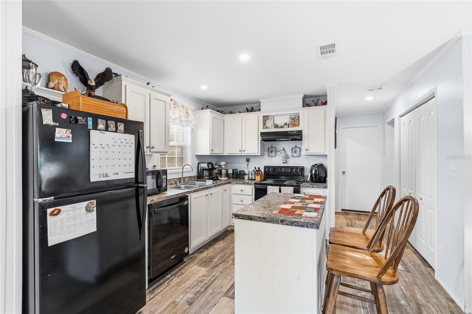 Image 8 of 26 For 5937 Penny Royal Road