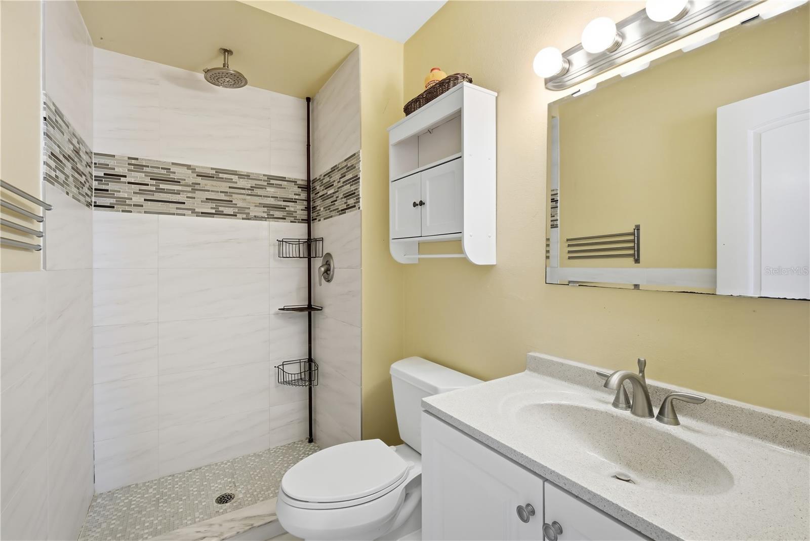 Image 17 of 25 For 5306 Ridgewell Court