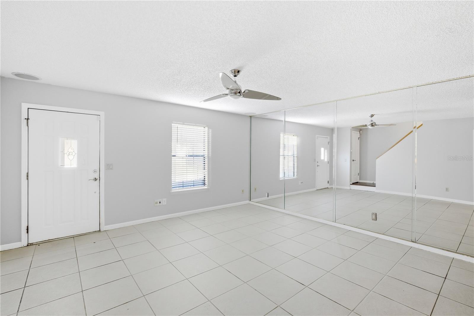 Image 4 of 25 For 5306 Ridgewell Court