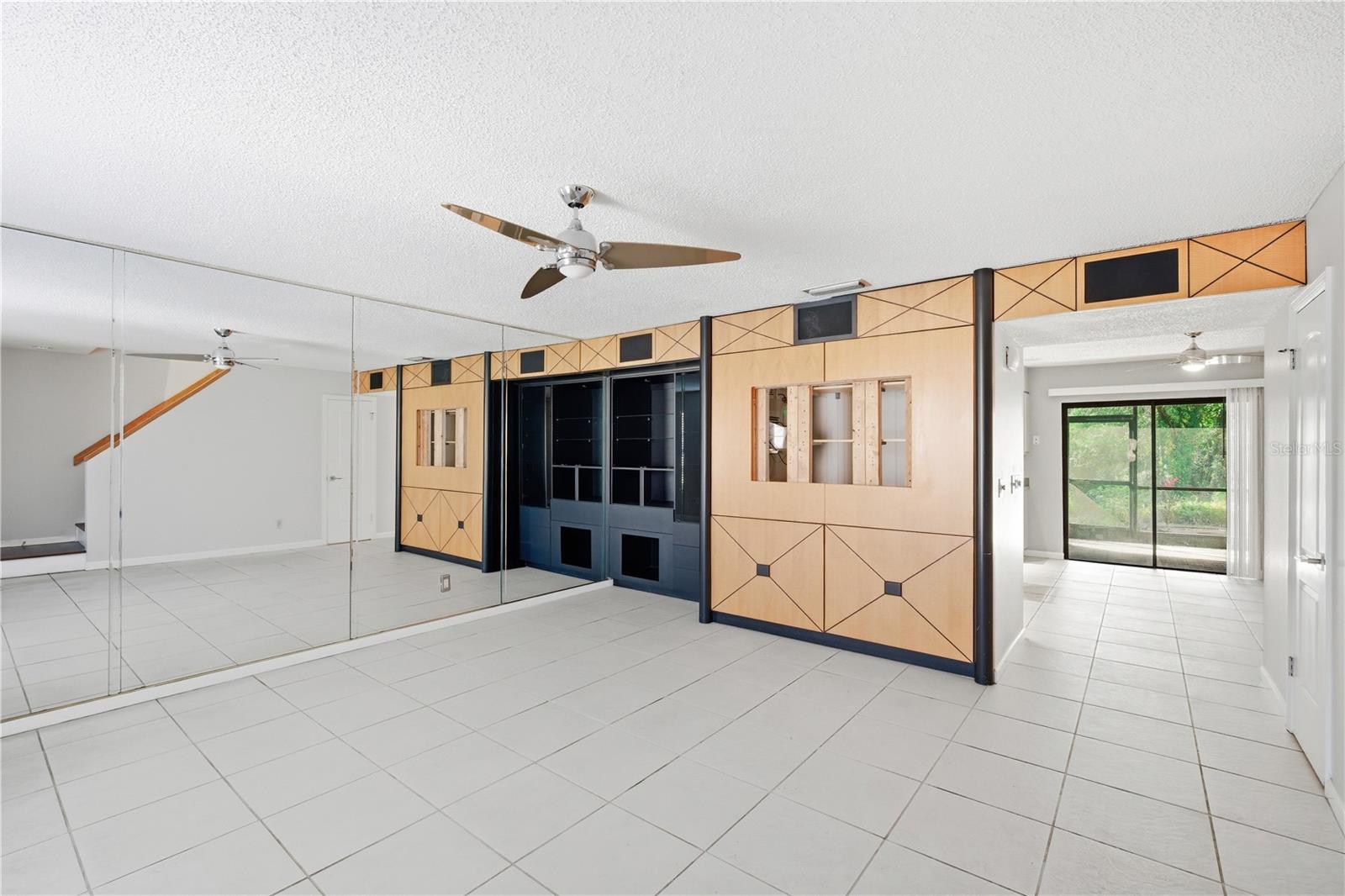 Image 6 of 25 For 5306 Ridgewell Court