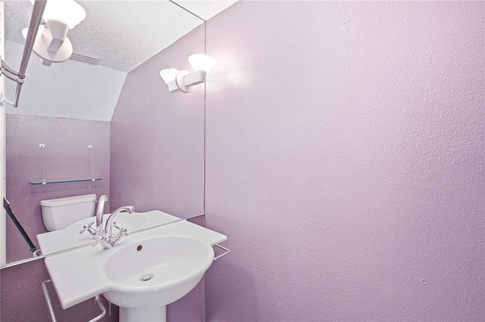 Image 7 of 25 For 5306 Ridgewell Court