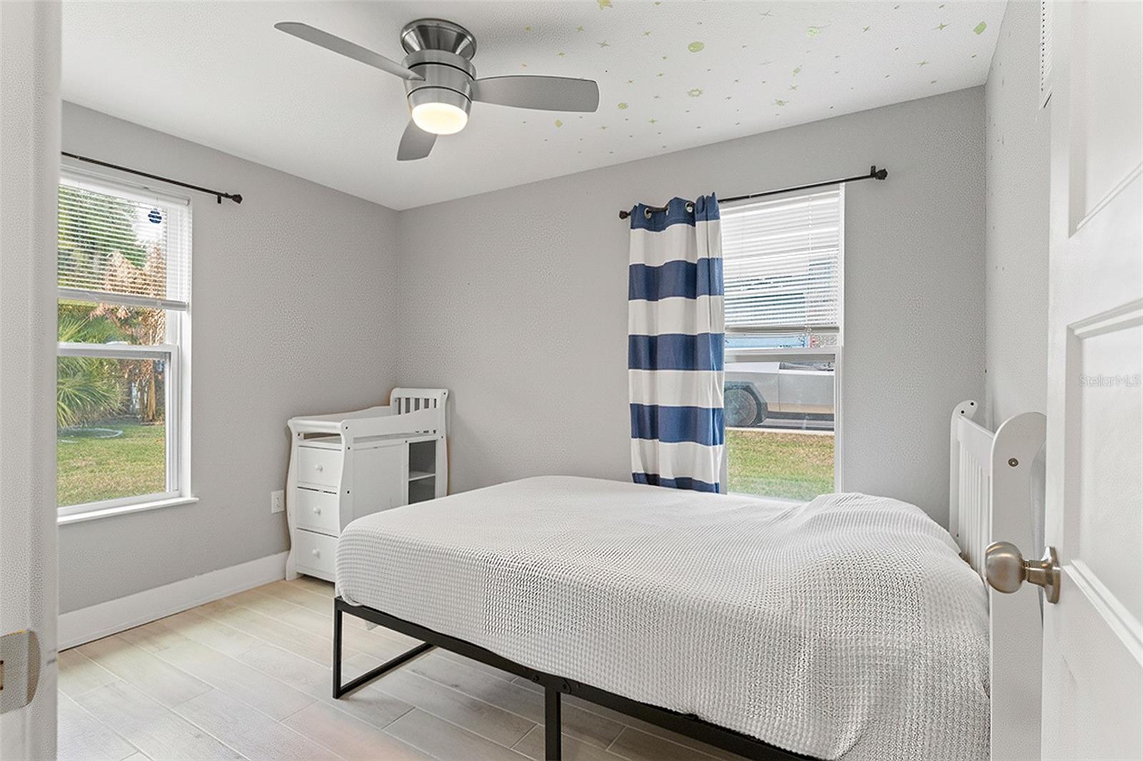 Image 28 of 32 For 6106 Lynn Avenue